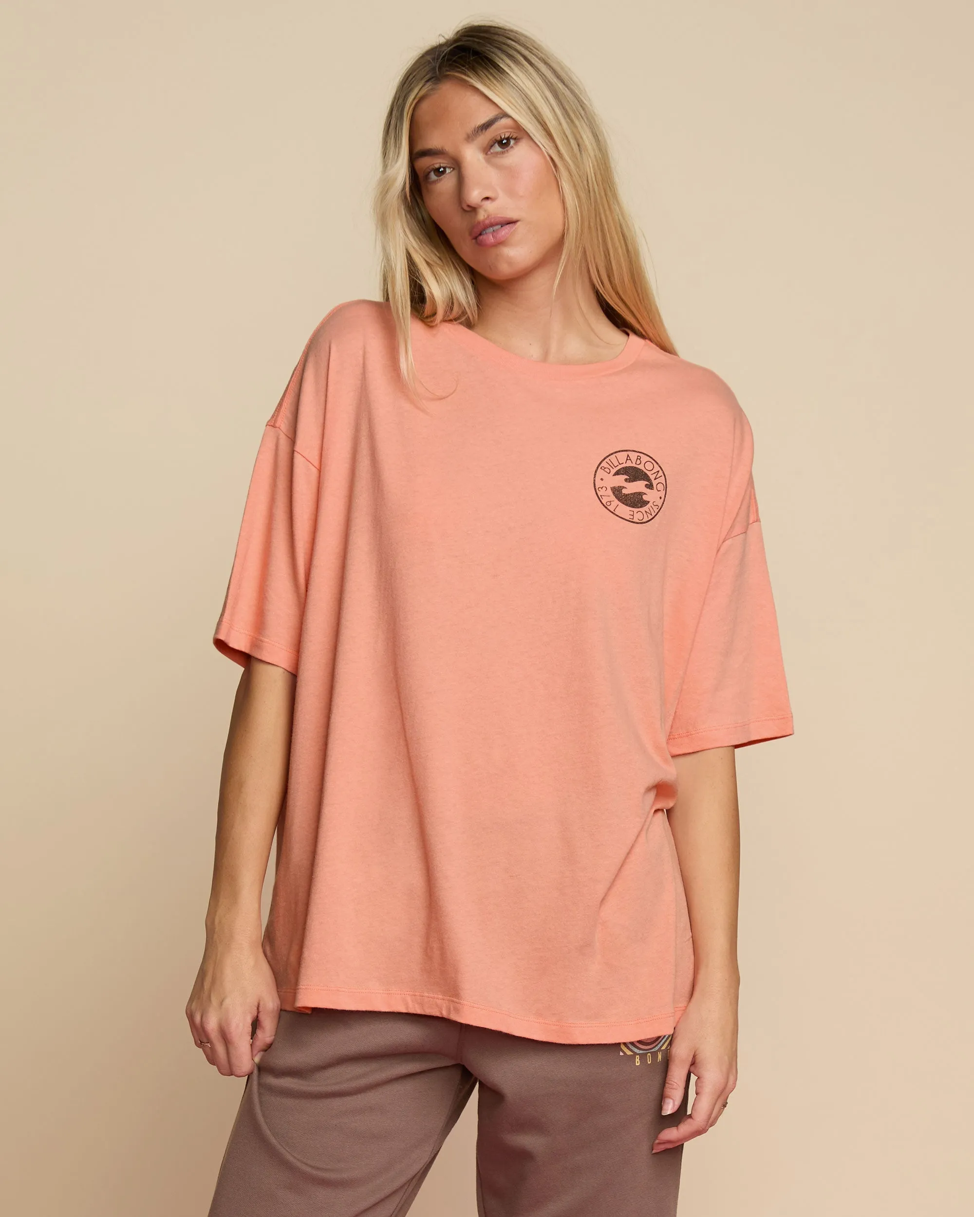 The Sun Is Coming Short Sleeve Tee - Peach Out